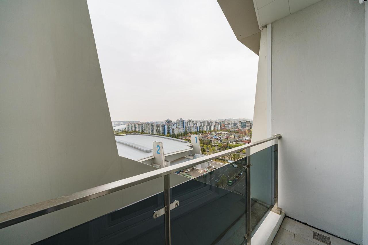 Kintex By K-Tree Hotel Goyang Exterior photo
